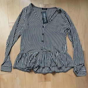 Small black and white stripped Boohoo shirt with tags.
